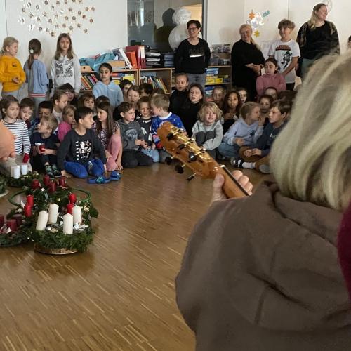 Kinder bei der Feier 