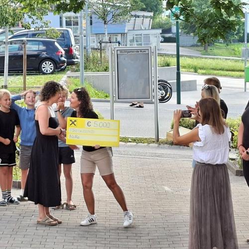 Scheckübergabe